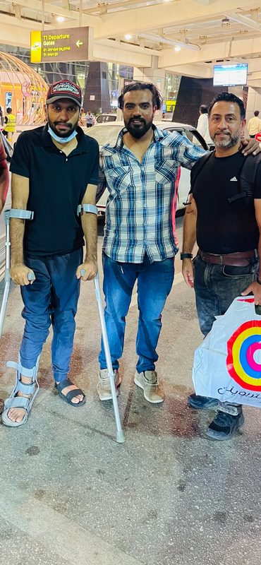 المرافقة والإقامة